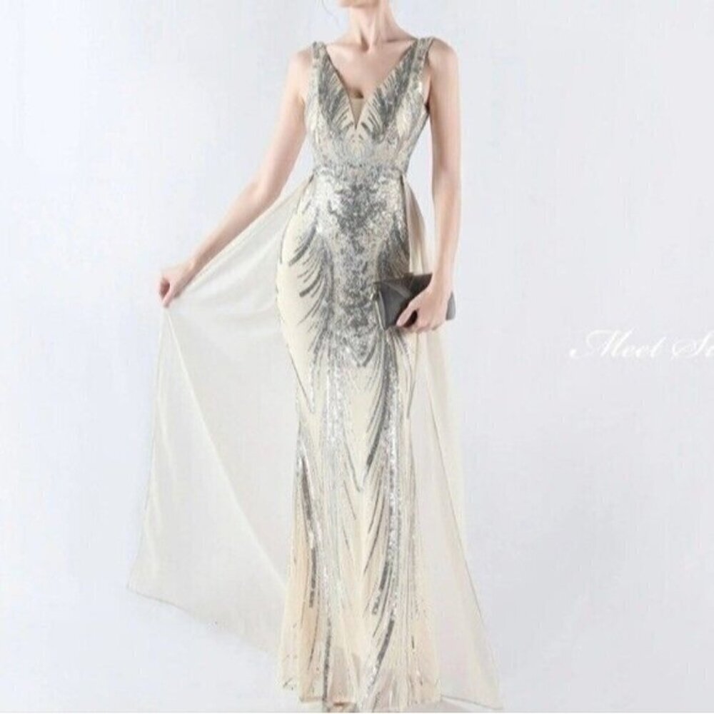 Silver, Double V, Beaded Back, Detachable Draped Skirt, Sequined Mermaid Gown